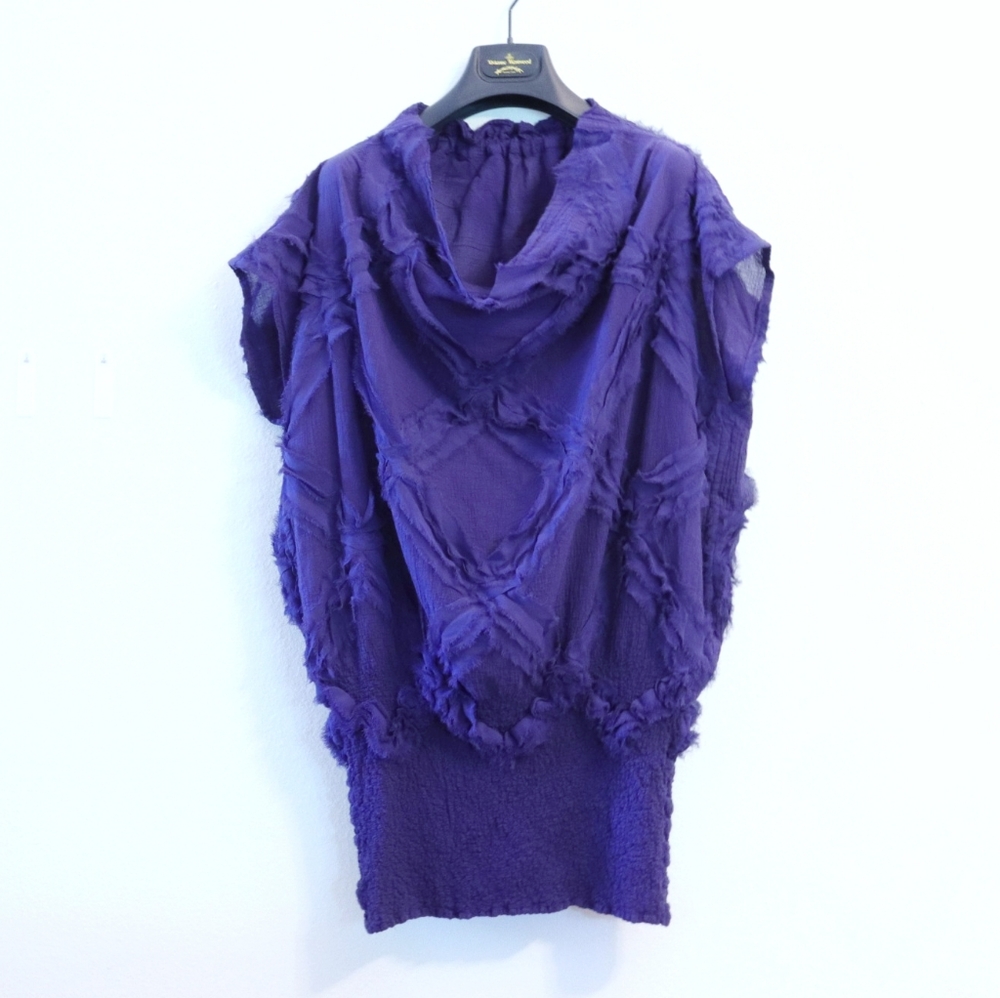 CAULIFLOWER issey miyake • cowl neck tunic